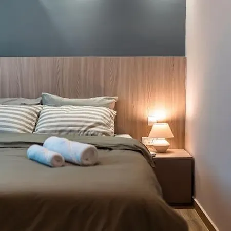 Luxurious Penthouse - Jacuzzi - Best Location 斯利马