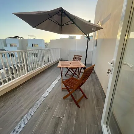 Luxurious Penthouse - Jacuzzi - Best Location 公寓 *