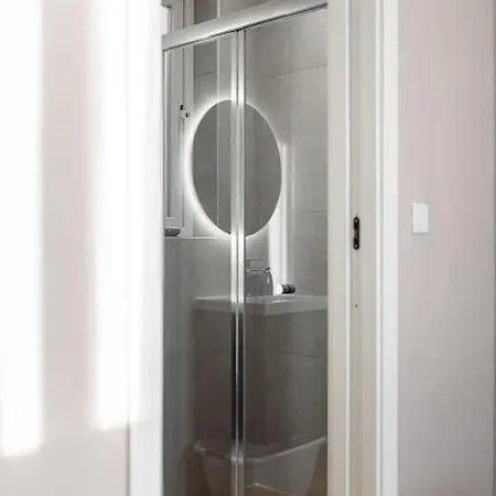 Luxurious Penthouse - Jacuzzi - Best Location Apartament Sliema